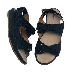 SoftWalk Women's Dana Point Wedge Sandal Size 8 1702-012